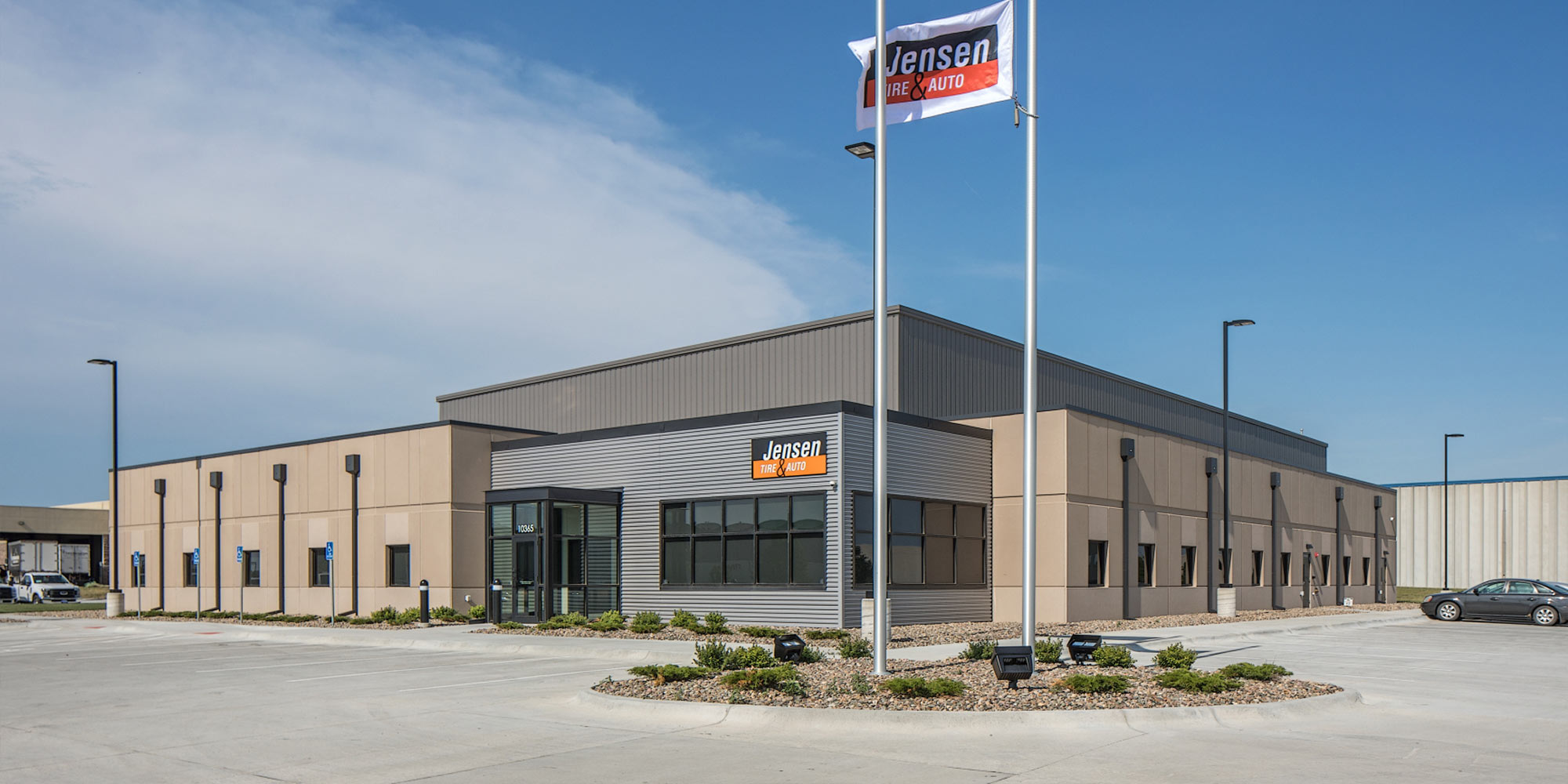 Jensen Tire & Auto Headquarters Holland Basham Architects