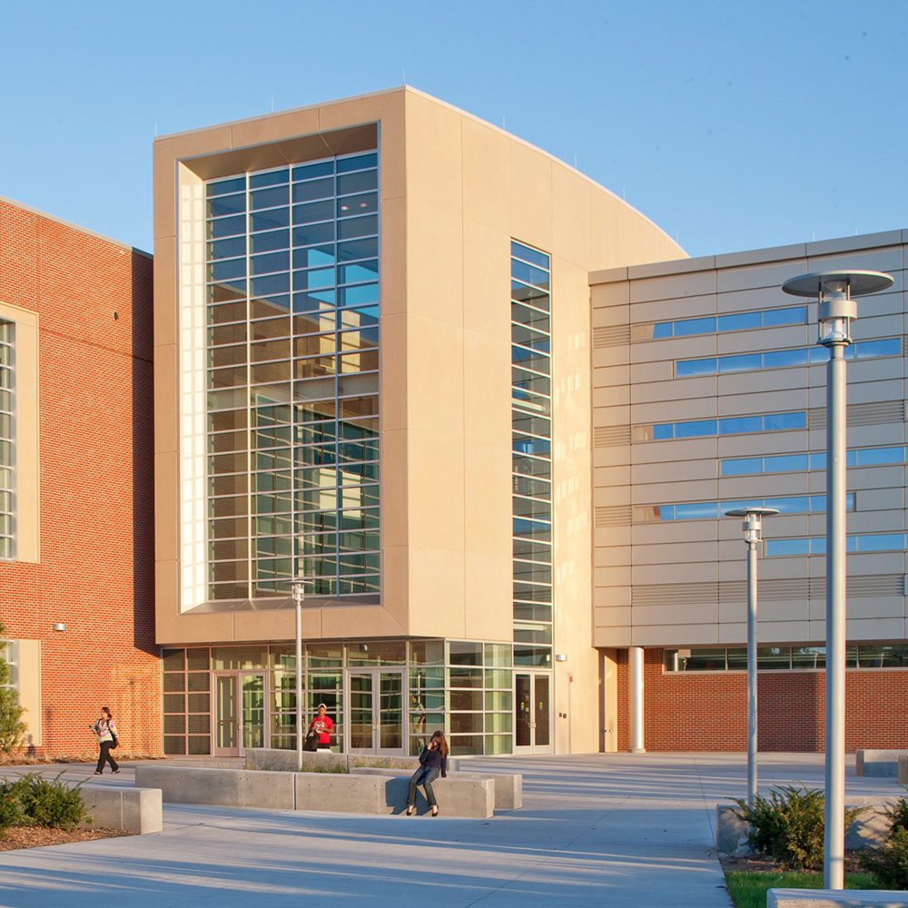 University of Nebraska at Omaha Mammel Hall College of Business Entrance