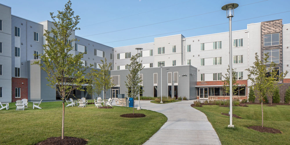 University of Nebraska Omaha Maverick Landing & Scott Crossing Exterior